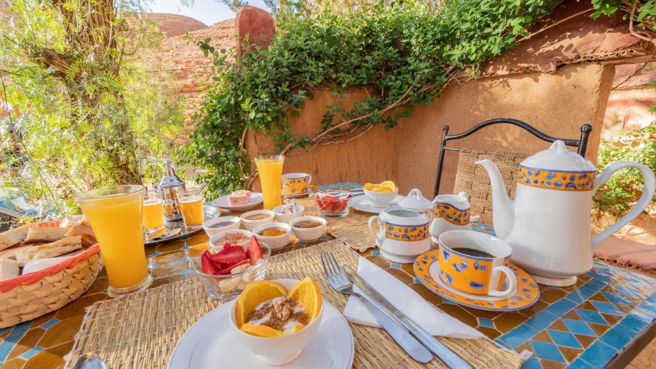 Riad Kasbah des Roches Akhendachou n'Ait Ouffi Extérieur photo