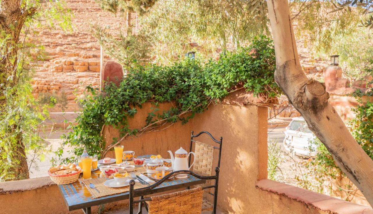 Riad Kasbah des Roches Akhendachou n'Ait Ouffi Extérieur photo