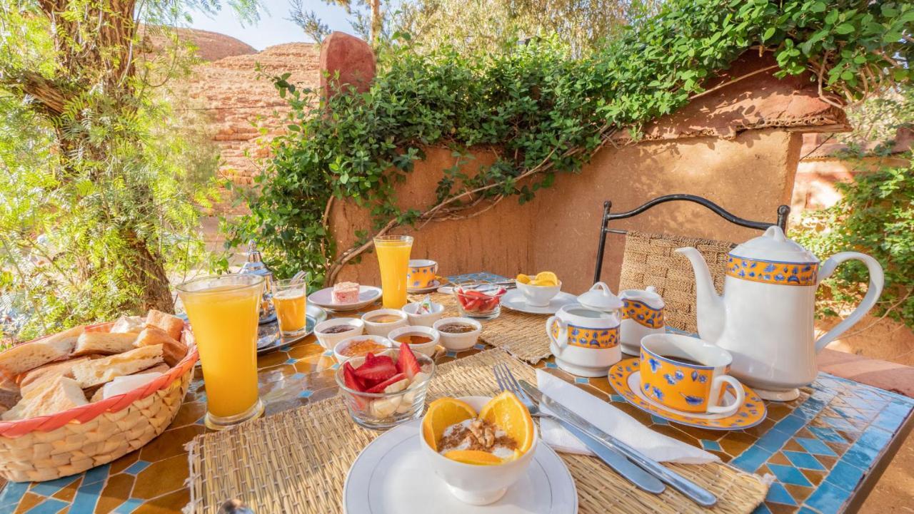Riad Kasbah des Roches Akhendachou n'Ait Ouffi Extérieur photo