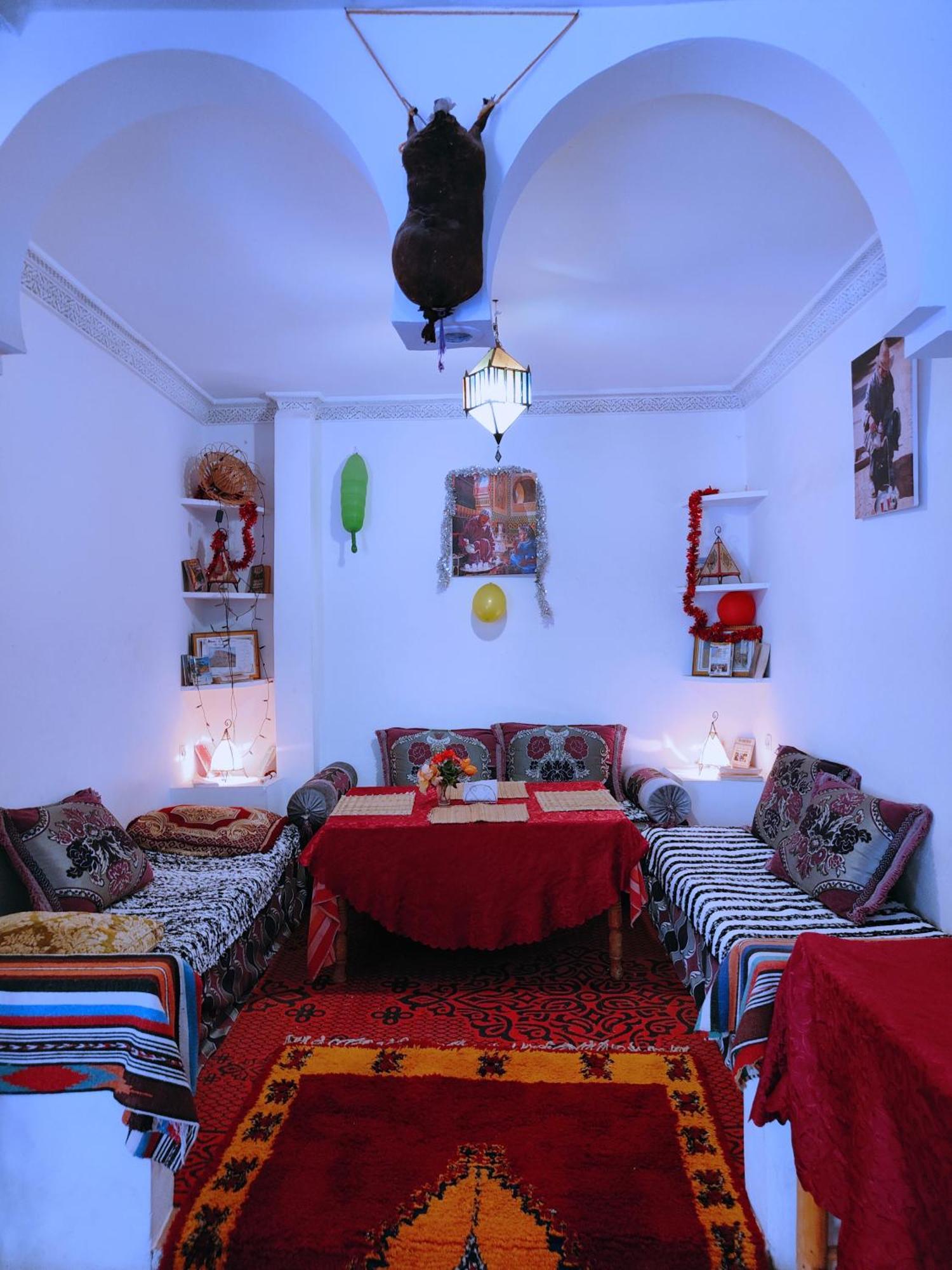 Riad Kasbah des Roches Akhendachou n'Ait Ouffi Extérieur photo