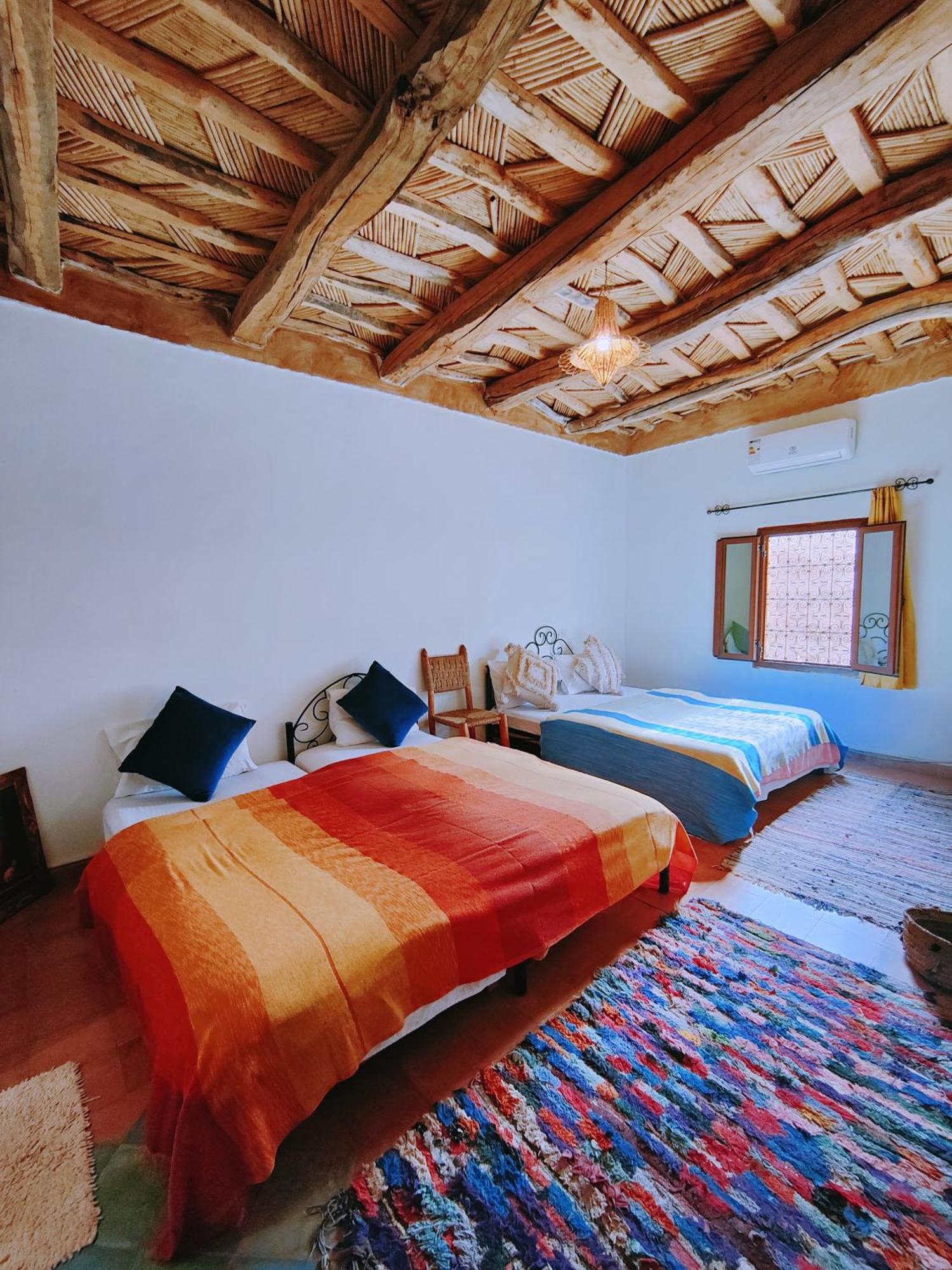 Riad Kasbah des Roches Akhendachou n'Ait Ouffi Extérieur photo