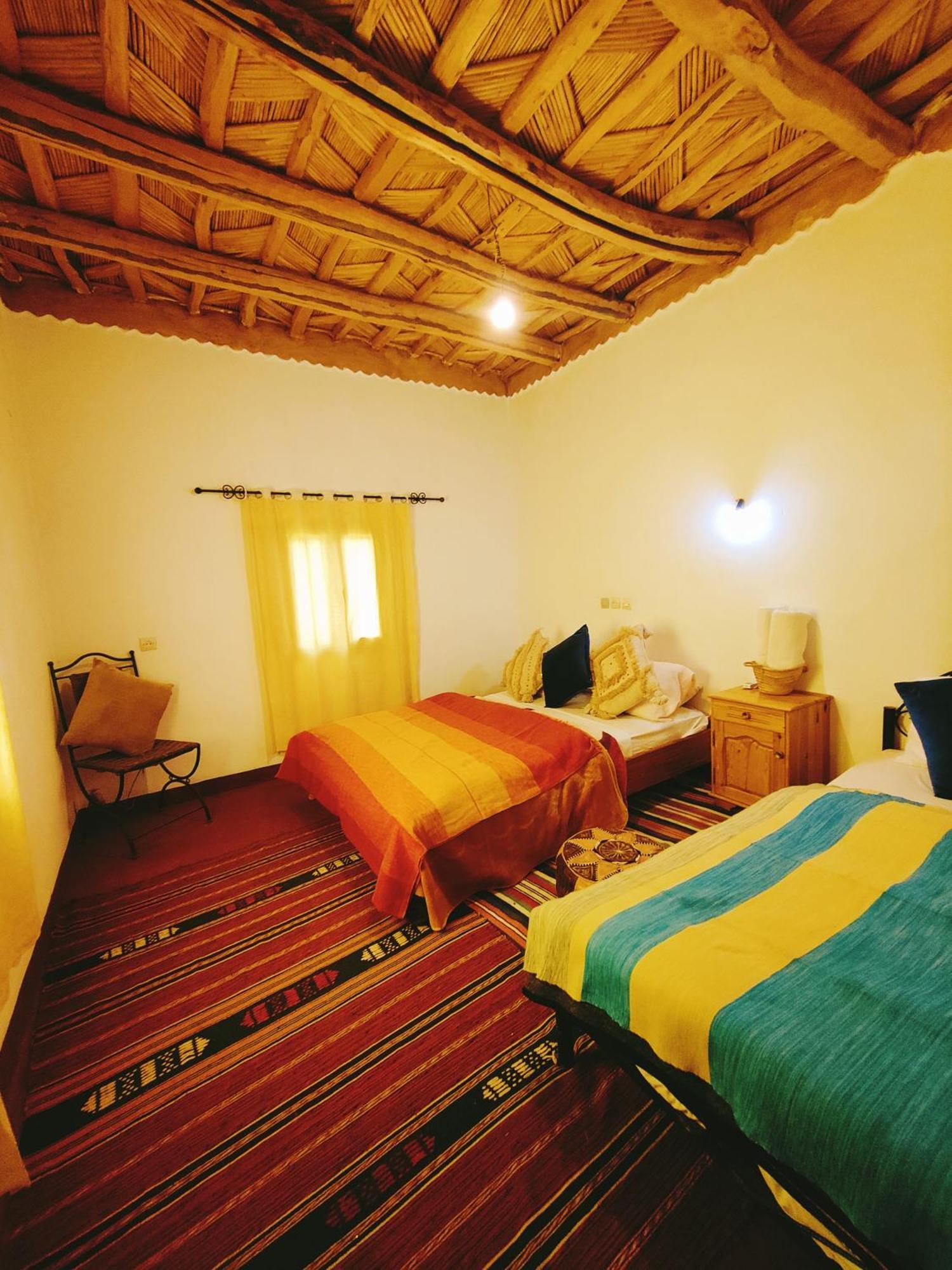 Riad Kasbah des Roches Akhendachou n'Ait Ouffi Extérieur photo